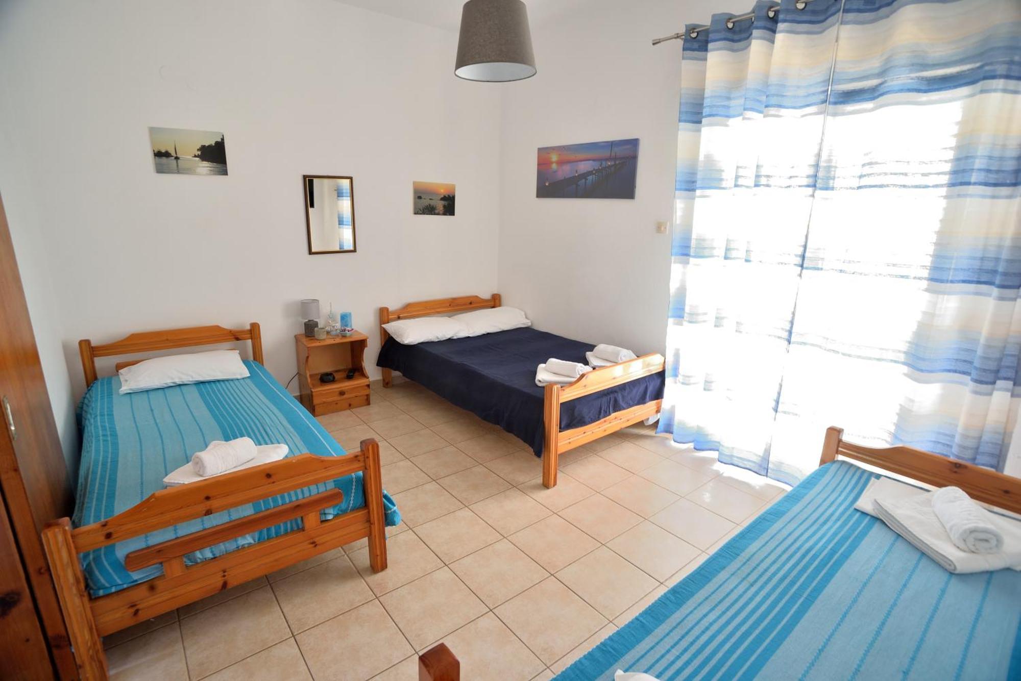 Maria Konstantinidis Apartments Nea Poteidaia Bagian luar foto